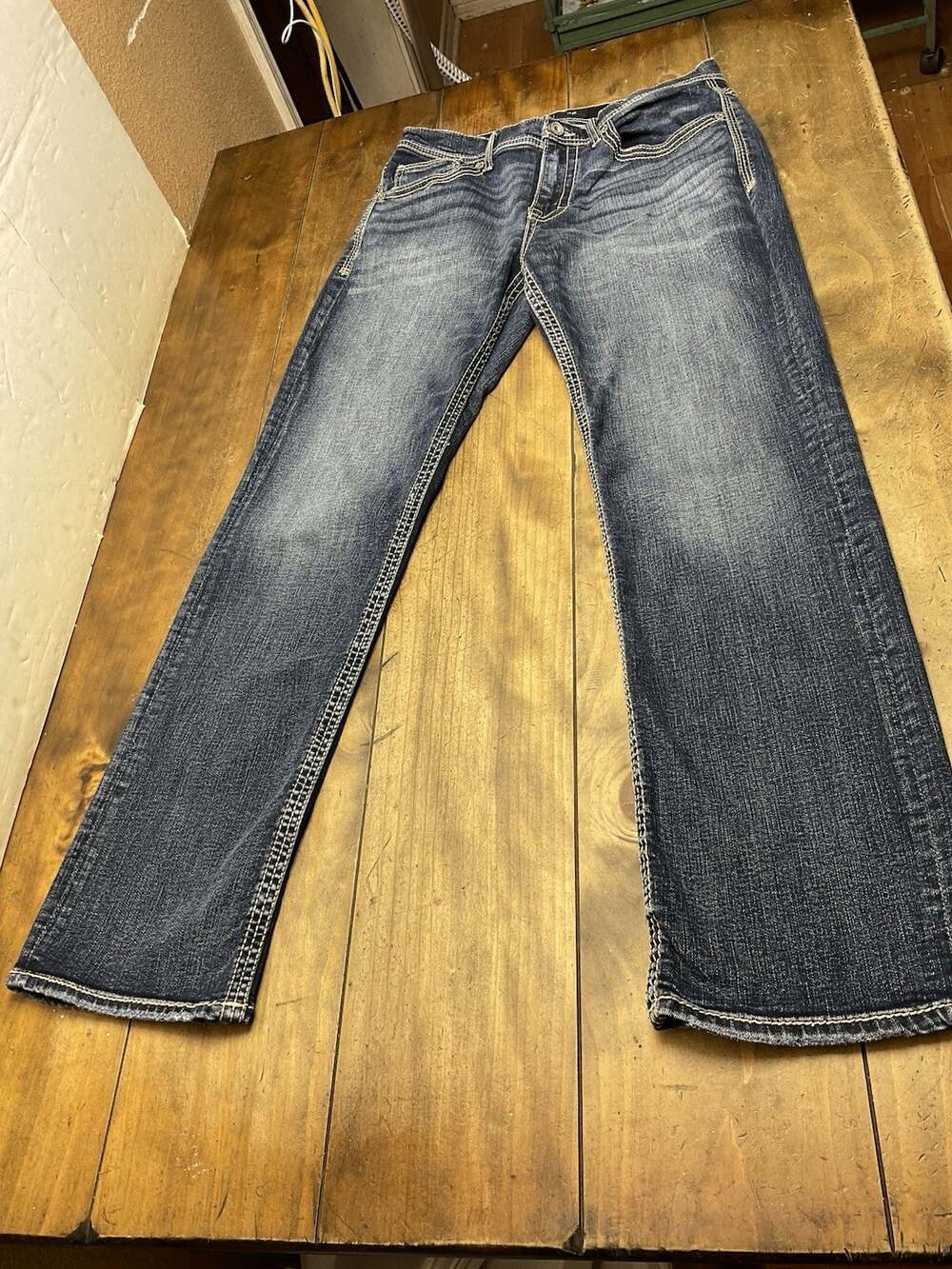 BKE Buckle Jeans Tyler Straight Leg Mens Blue Whiskered Dark 32x32